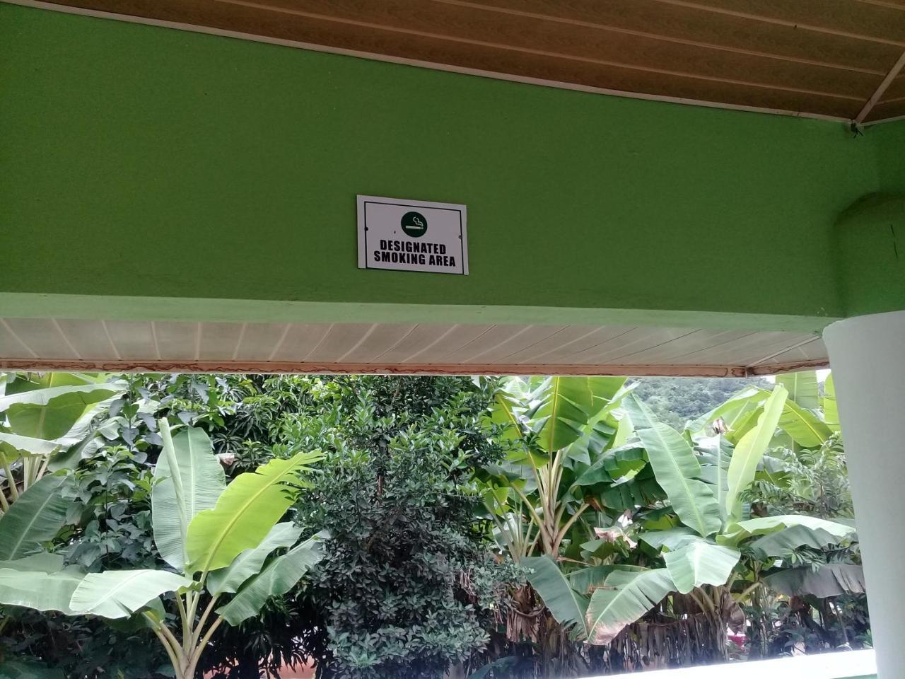 3A'S Guest House Akosombo Zewnętrze zdjęcie