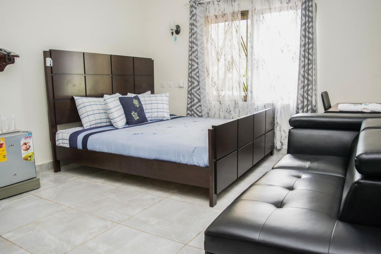 3A'S Guest House Akosombo Zewnętrze zdjęcie
