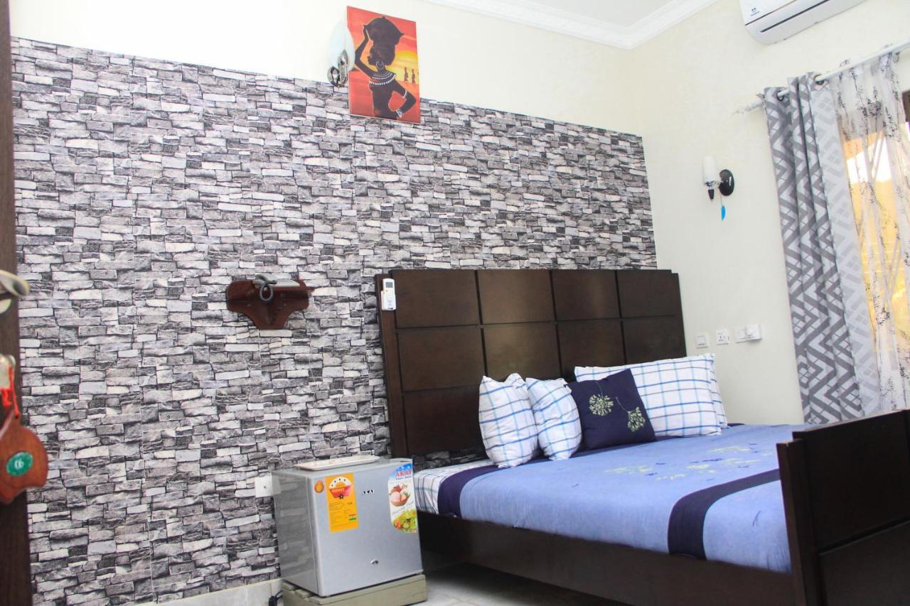 3A'S Guest House Akosombo Zewnętrze zdjęcie