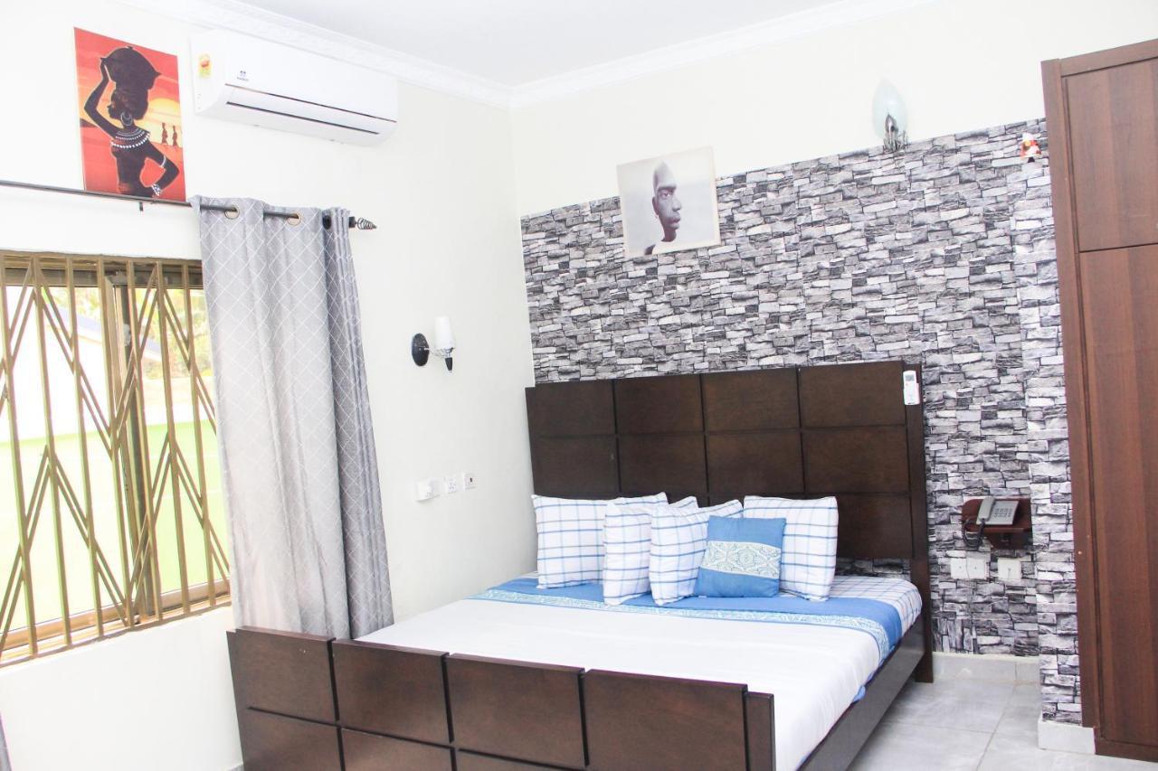 3A'S Guest House Akosombo Zewnętrze zdjęcie
