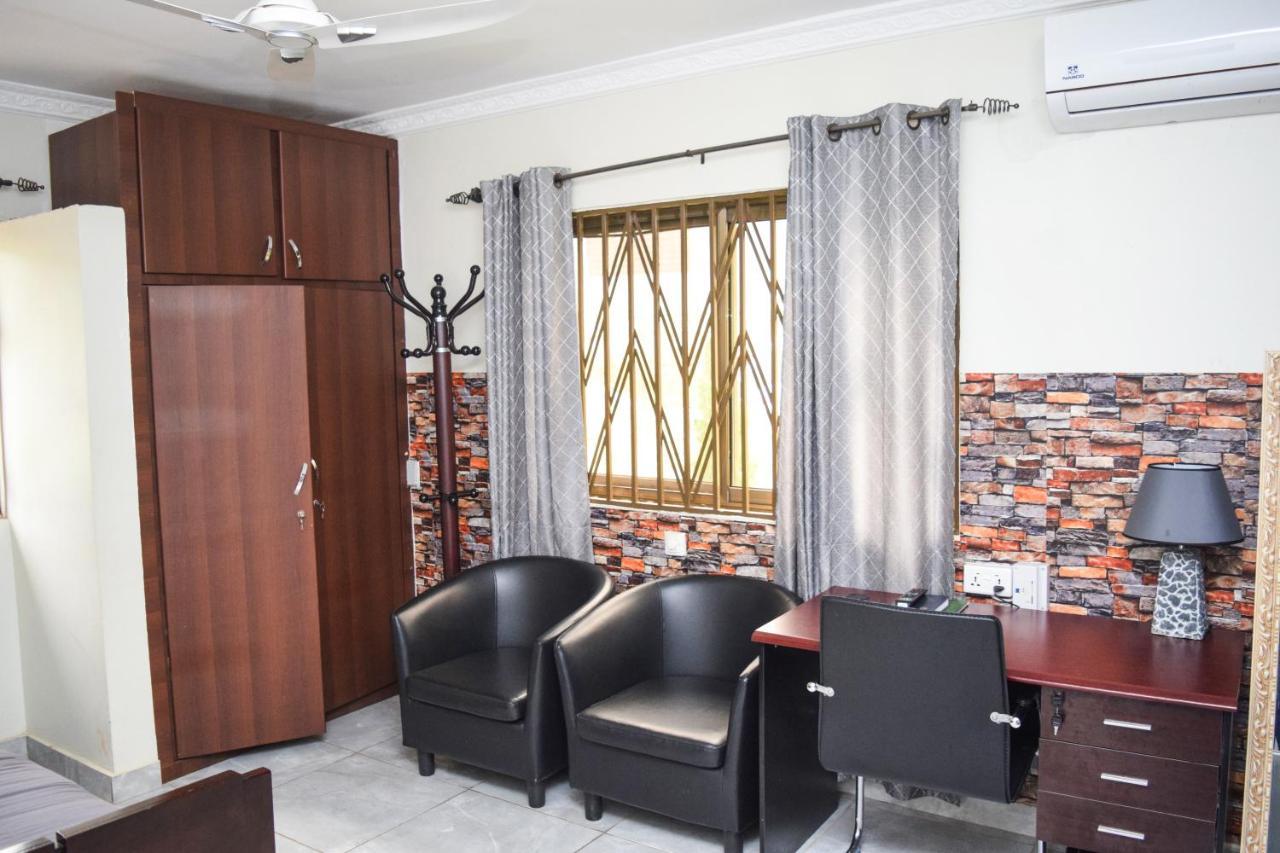 3A'S Guest House Akosombo Zewnętrze zdjęcie