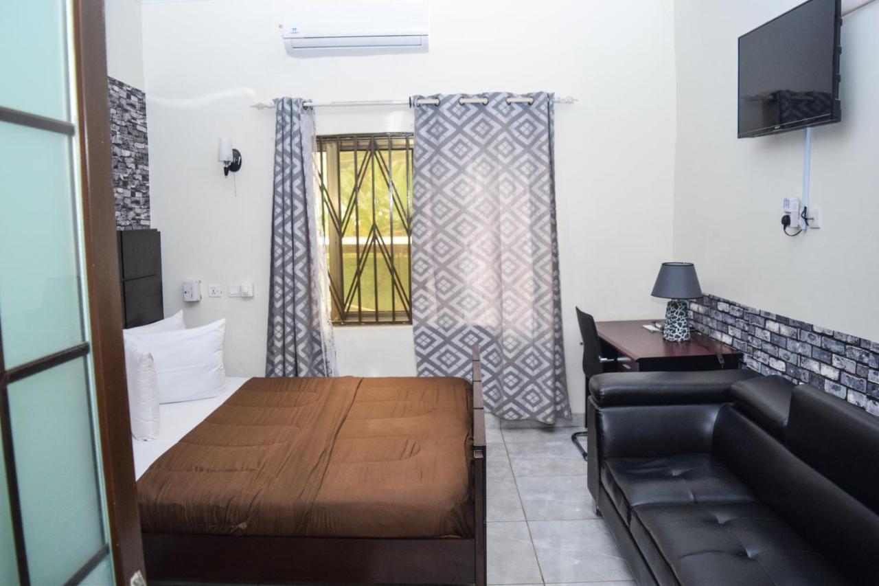 3A'S Guest House Akosombo Zewnętrze zdjęcie