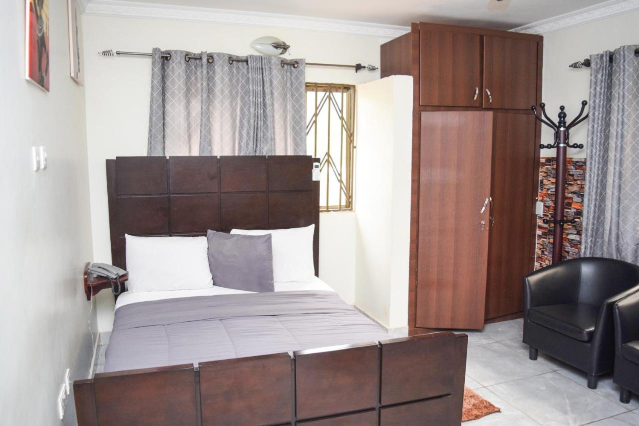 3A'S Guest House Akosombo Zewnętrze zdjęcie